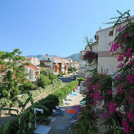 Apartmanhotel Erdenhan 3*