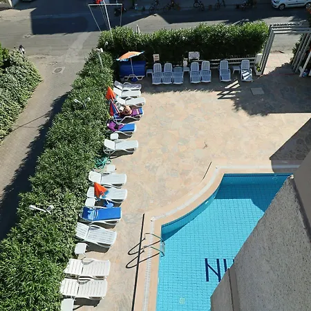 شقة فندقية Erdenhan 3*