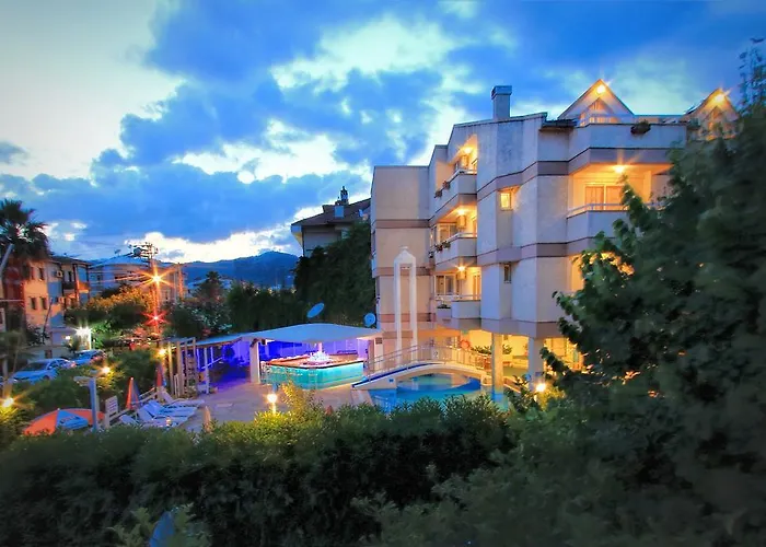 Erdenhan 3* Μαρμαρίς