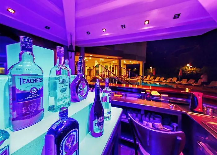 Erdenhan Ξενοδοχείο με διαμερίσματα 3*