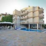 Hotel de apartamente Erdenhan 3*