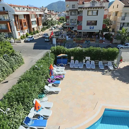 Erdenhan Lägenhetshotell 3*