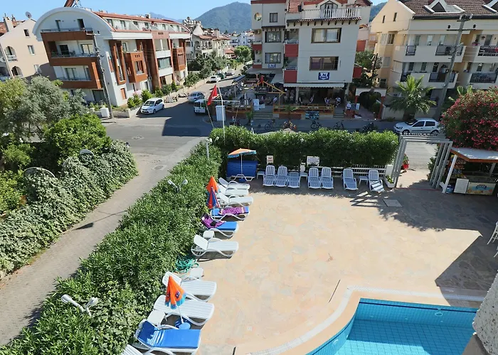 Erdenhan Aparthotel 3*