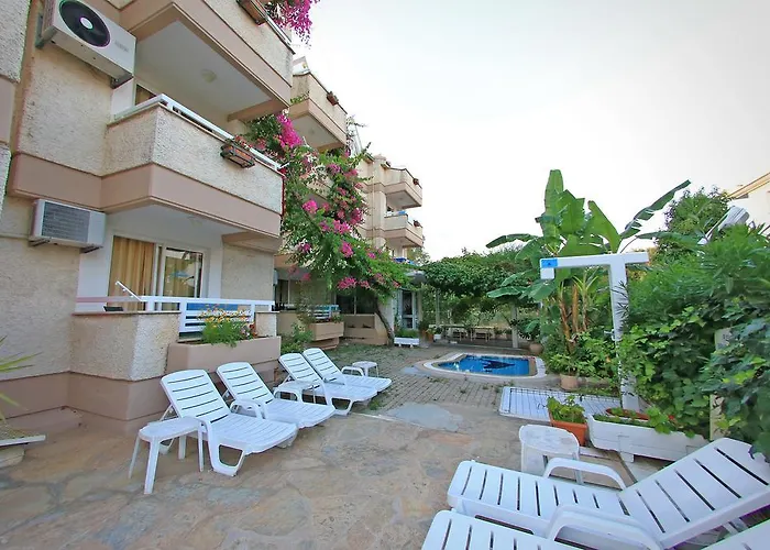 Aparthotel Erdenhan 3*